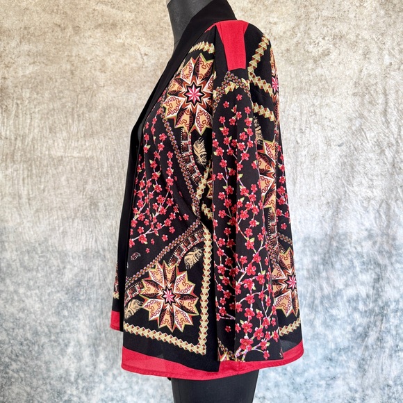 Love Tree Cherry Blossom Kimono - Large - Picture 4 of 10